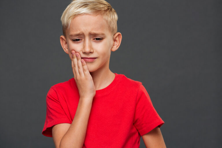 Early Signs of Tooth Decay in Kids Parents Should Not Ignore